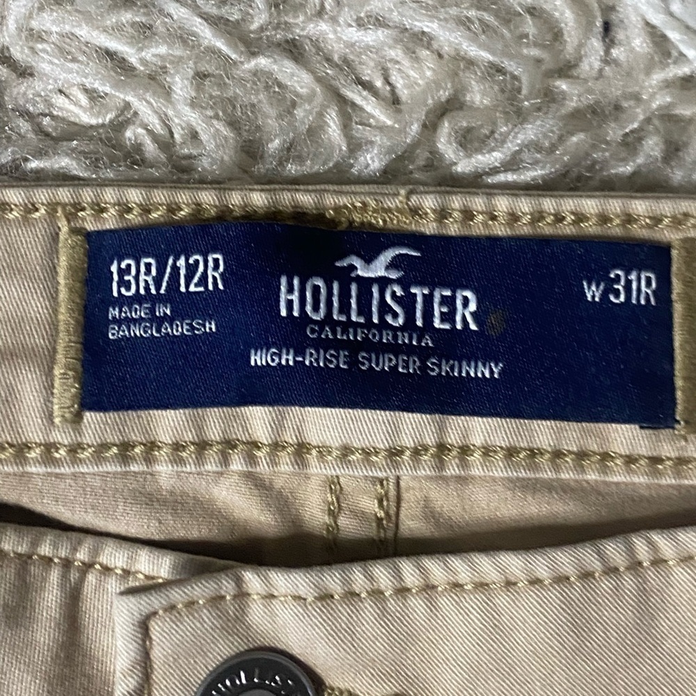 Hollister NWOT Women’s High Rise Super Skinny Cargo Pant Size 13R / 31R - Picture 4 of 10